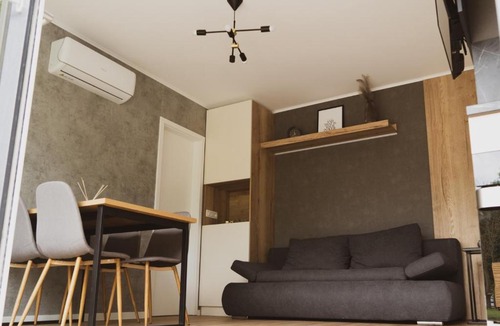 Hrastnik Apartment | Lipa Lake Residence