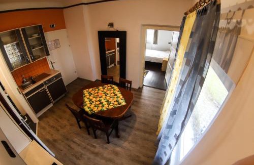 Siska District Apartment | Ljubljana apartment with Free Parking