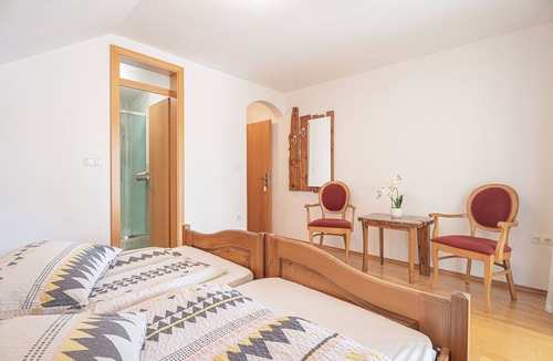 Zerovnica Hotel | Logar Farm Stay near Lake Cerknica - R1, Grahovo, Slovenia