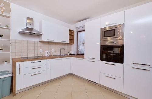 Cove Murtar Apartment | Lota in Mali Lošinj, Croatia