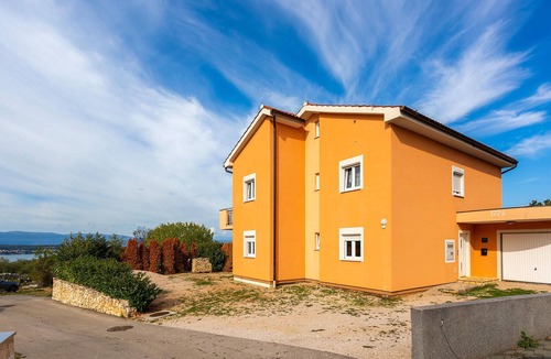 Sveti Vid-Miholjice Apartment | Lovely apartment in Sveti Vid-Miholjice with WiFi