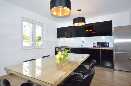 Tribunj Apartment | Lovely apartment for 12 guests with WIFI, A/C, private pool, TV, terrace and pets allowed