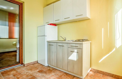 Tar Apartment | Lovely apartment for 2 guests with WIFI, pool, A/C and TV