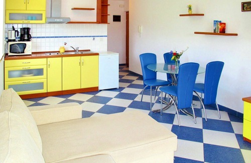 Rabac Apartment | Lovely apartment for 4 guests with pool, WIFI, A/C, TV, terrace and pets allowed