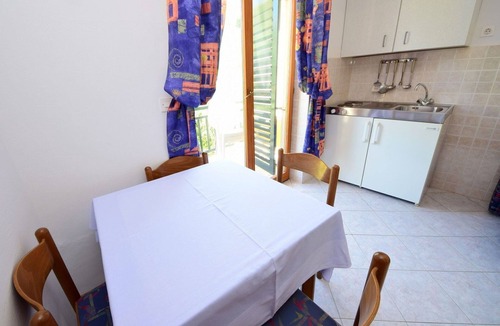 Stankovici Apartment | Lovely apartment for 4 guests with pool, WIFI, A/C, terrace, pets allowed and panoramic view