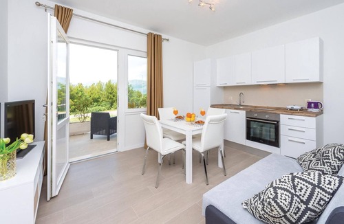 Cavtat Apartment | Lovely apartment in Cavtat with house sea view