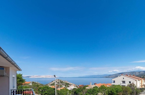 Sveti Juraj Apartment | Lovely apartment in Sveti Juraj with WiFi