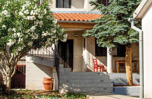 Valdebek Apartment | Lovely apartment in Pula with WiFi