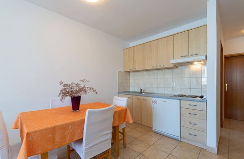 Vinjerac Apartment | Lovely apartment in Vinjerac
