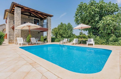 Butkovici House | Lovely Home In Butkovici