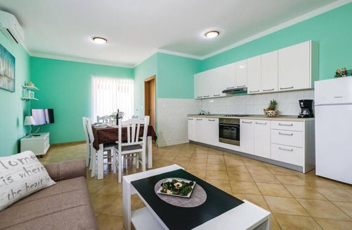 Debeljak House | Lovely home in Debeljak
