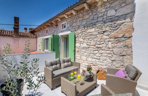 Mali Vareski House | Lovely home in Duga Uvala