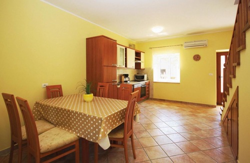 Mali Vareski House | Lovely home in Krnica