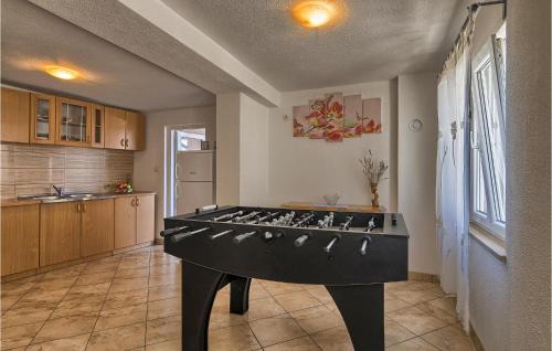 Liznjan House | Lovely Home In Liznjan