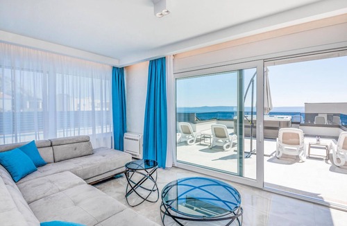 Veliko Brdo House | Lovely home in Makarska