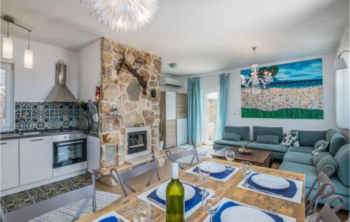 Miholascica House | Lovely Home In Miholascica