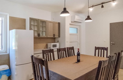 Fuskulin House | Lovely home in Porec with WiFi