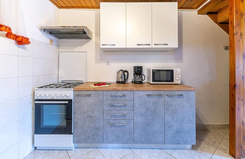Pinezici House | Lovely home in Pula with WiFi