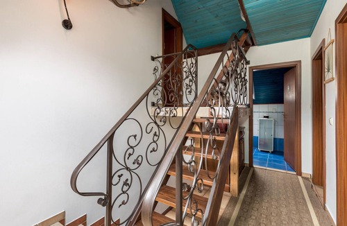 Ravna Gora House | Lovely home in Stari Laz with WiFi
