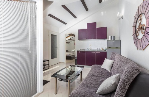 Veprinac House | Lovely home in Veprinac