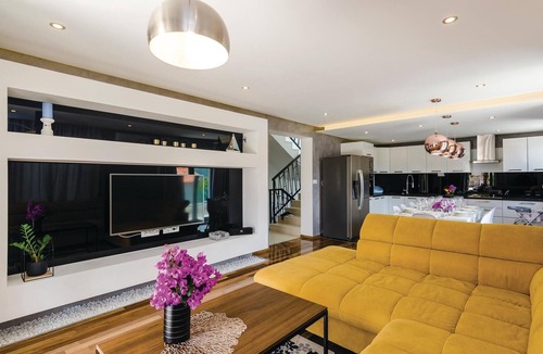 Dubrovnik House | Lovely home in Zaton Veliki with sauna