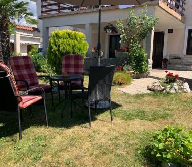 Sarsoni Apartment | Lovre