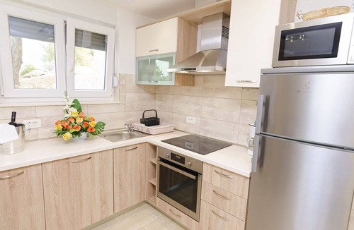 Mastrinka Villa | Luxurious 5 star sea view villa Magic for 14 persons with pool EOS CROATIA