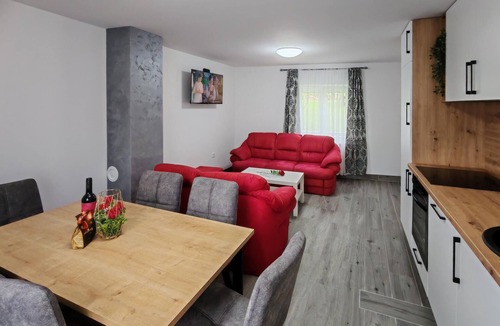 Klanac House | Luxurious home in Severin na Kupi with sauna