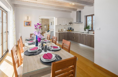 Melnica House | Luxurious home in Barban with sauna