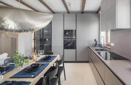 Cabrunici House | Luxurious home in Cabrunici with sauna