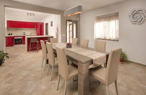 Galizana House | Luxurious home in Galizana