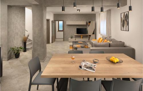 Galizana House | Luxurious Home In Galizana