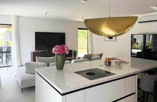 Labinci House | Luxurious home in Kastelir with sauna