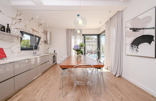 Kras House | Luxurious home in Kras