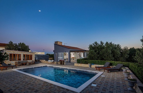 Polaca House | Luxurious home in Polaca