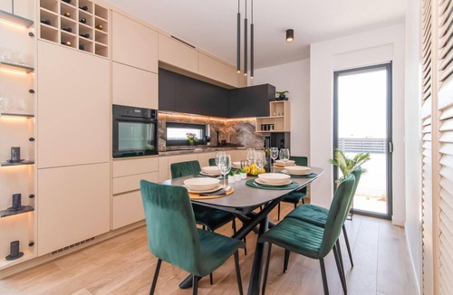 Razanac House | Luxurious home in Razanac