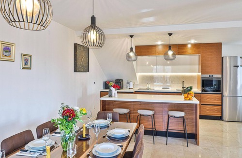 Solin House | Luxurious home in Solin