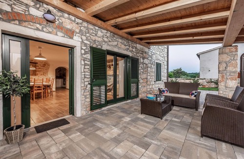 Babici House | Luxurious home in Umag with sauna