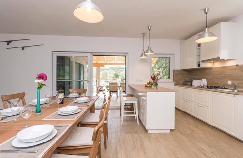 Verunic House | Luxurious home in Verunic with private swimming pool, can be inside or outside