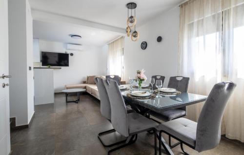 Borovo House | Luxurious Home In Vukovar