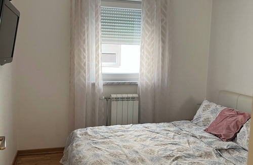 Vozdovac Apartment | Luxury apartment in a quiet part of the city, free parking