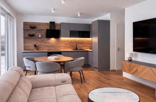 Maribor Apartment | Luxury apartment with large terrace and Free EV charging