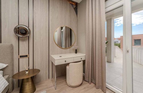Sukosan Apartment | Luxury Apartments & Suites Dijan