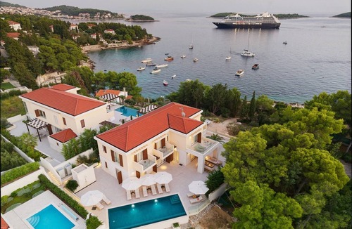 Hvar Villa | Luxury Beachfront Villa Hvar Deluxe II with Pool