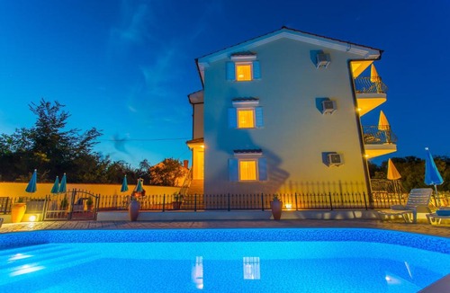 Sveti Vid Dobrinjski House | Luxury Palmer Residence Krk