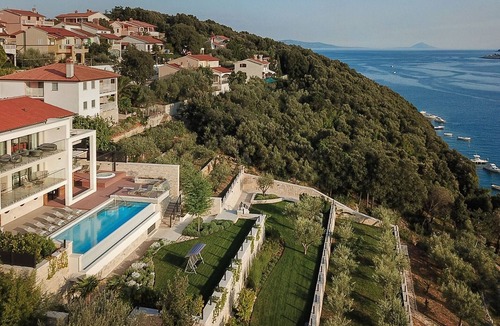 Duga Luka Villa | Luxury Seafront Villa Labin Palace II with Pool
