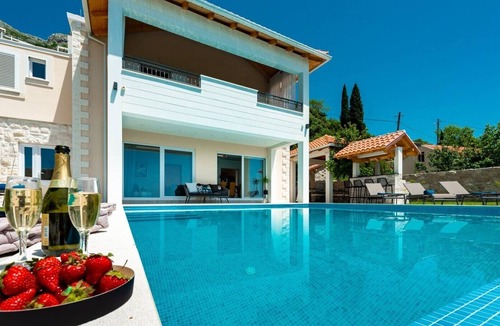 Brasina Villa | Luxury Villa Dubrovnik Blue Horizon with private pool, jacuzzi and sauna in Mlini- Dubrovnik