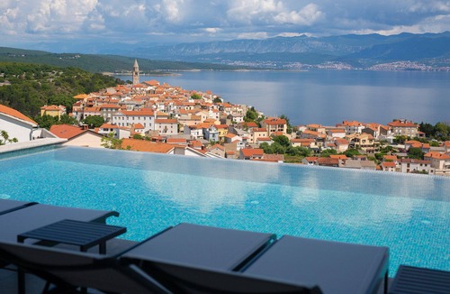 Vrbnik Villa | Luxury Villa Mariblue with Pool