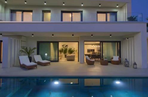 Vrh Villa | Luxury Villa Milly Heated indoor and outdoor pool