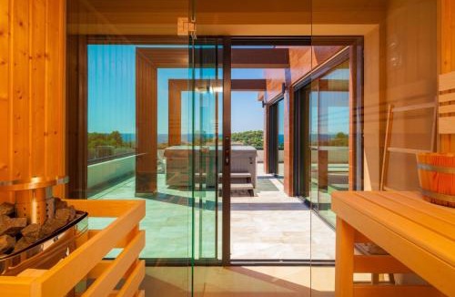 Premantura Villa | Luxury Villa ReMi near Medulin with wellness and sea view